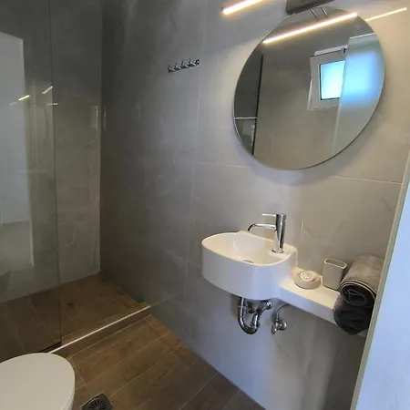 Ioannis Fotinos Apartment Lygia (Lefkada)