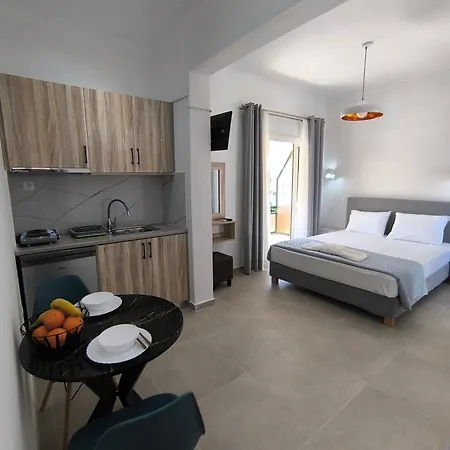 Ioannis Fotinos Apartment *